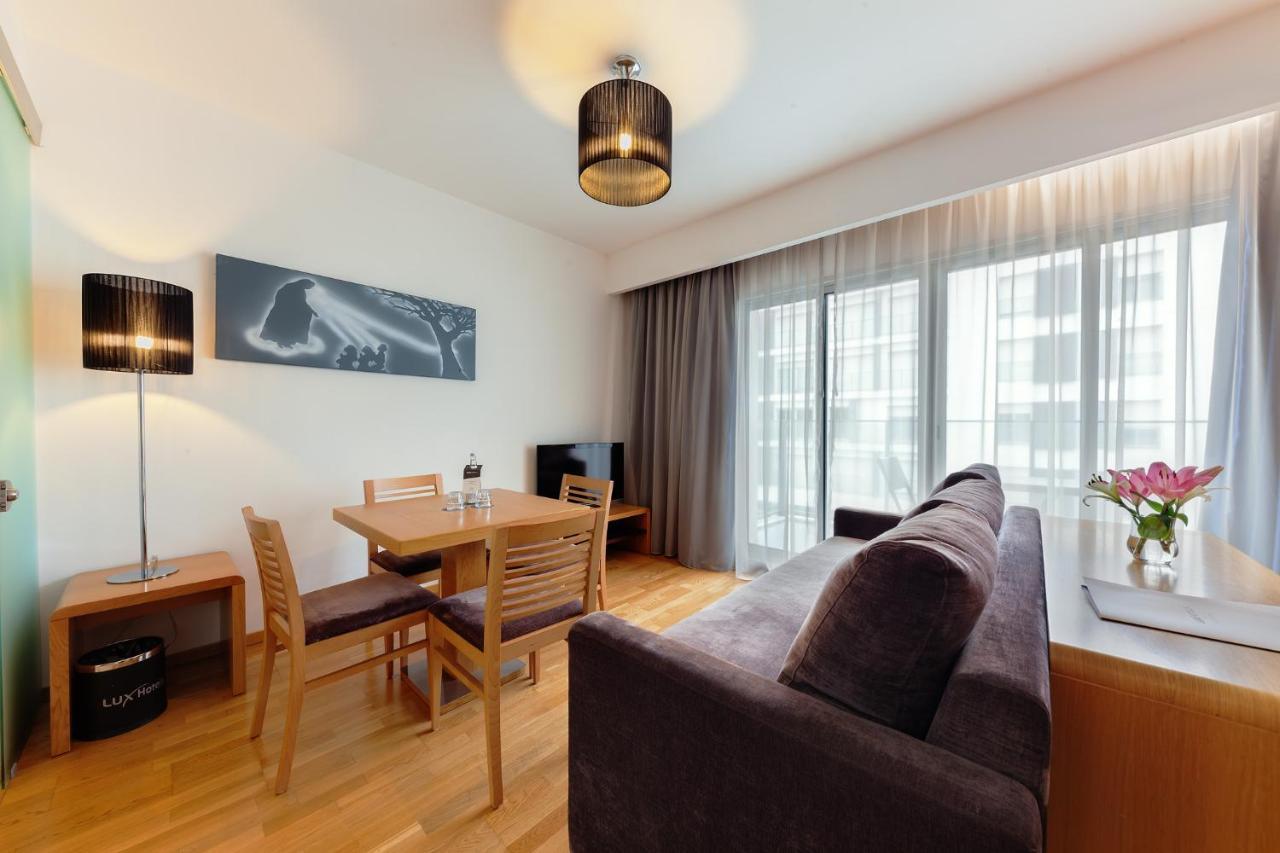 Lux Fatima Park - Hotel, Suites & Residence Екстериор снимка