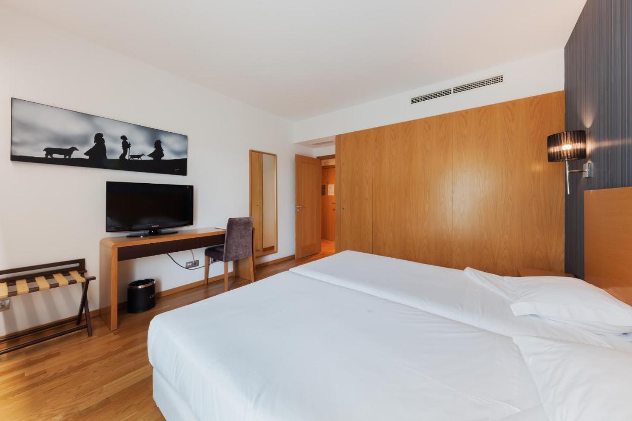 Lux Fatima Park - Hotel, Suites & Residence Екстериор снимка